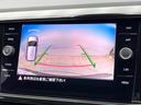Ｔ－クロス ＴＳＩ　１ｓｔプラス　ＡｐｐｌｅＣａｒＰｌａｙ　アダプティブクルーズコントロール　純正ナビ　純正１８インチアルミホイール　インテリアアンビエントライト　パドルシフト　フルセグＴＶ　Ｂｌｕｅｔｏｏｔｈ再生　禁煙車（6枚目）