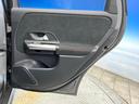 Ｂ２００ｄ　ＡＭＧライン　レーダーセーフティＰＫＧ　ナビゲーションＰＫＧ　ハーフレザーシート　フットトランクオープナー　アンビエントライト　アダプティブハイビームアシスト　プライバシーガラス　メルセデスミーコネクト　禁煙車（42枚目）