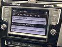 ＴＳＩハイラインブルーモーションテクノロジー　バイキセノンＰＫＧ　ＤｉｓｃｏｖｅｒＰｒｏ（ナビゲーションシステム）　アダプティブクルーズ　純正１７インチアルミ　レインセンサー　リアビューカメラ　ワンオーナー　禁煙車（52枚目）