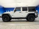 スポーツ　４ＷＤ　クルーズコントロール　バックカメラ　サイドカメラ　サイドステップ　１７インチアルミ　オートエアコン　Ｂｌｕｅｔｏｏｔｈ再生　ワンオーナー　禁煙車（22枚目）