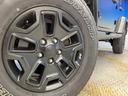 バックカントリーエディション　特別仕様車　４ＷＤ　クルーズコントロール　ブラック革スポーツメッシュコンビシート　Ｂａｃｋｃｏｕｎｔｙｒ専用グレー文字盤アナログメーター　前席シートヒーター　純正１７インチアルミ　バックカメラ　禁煙車（14枚目）