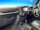 バックカントリーエディション　特別仕様車　４ＷＤ　クルーズコントロール　ブラック革スポーツメッシュコンビシート　Ｂａｃｋｃｏｕｎｔｙｒ専用グレー文字盤アナログメーター　前席シートヒーター　純正１７インチアルミ　バックカメラ　禁煙車（44枚目）