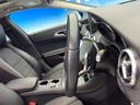 ＣＬＡ１８０　シューティングブレーク　ＡＭＧスタイル　後期モデル　ＡＭＧプレミアムパッケージ　レーダーセーフティパッケージ　オートマチックハイビーム　ＬＥＤヘッドランプ　前席パワーシート　前席シートヒーター　純正ナビ　バックカメラ　電動リアゲート　禁煙車（52枚目）