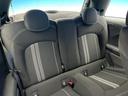 ●後部座席も気になるようなキズ・汚れやへたり等、大きなダメージはなく、良好な状態です。