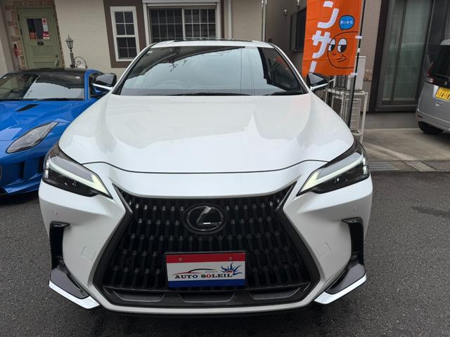 ＮＸ ＮＸ２５０ワンオーナー禁煙車　同色純正フェンダーアーチモール　赤／黒内装・Ｆスポーツ純正２０インチホイール・ヘッドアップディスプレイ・ムーンルーフ・純正１４インチモニターナビＴＶ・純正ドライブレコーダー・デジタルインナーミラー・ＴＶキャンセラー付・カードキー（15枚目）