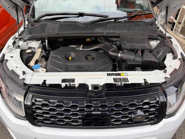 レンジローバーイヴォーク HSEダイナミックSi4 4WD 赤黒革シート 純正20AW グラファイトデザインパック・パノラミックグラスルーフ・MERIDIANサウンドシステム・360度パークアシストモニター・F席パワーシートシートヒーター・パワーテールゲート・ETC・純正ナビTV・4WD(12枚目)