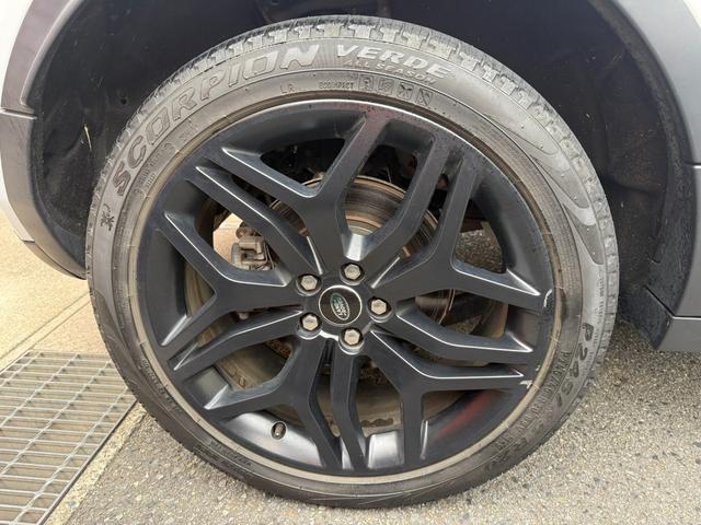 レンジローバーイヴォーク HSEダイナミックSi4 4WD 赤黒革シート 純正20AW グラファイトデザインパック・パノラミックグラスルーフ・MERIDIANサウンドシステム・360度パークアシストモニター・F席パワーシートシートヒーター・パワーテールゲート・ETC・純正ナビTV・4WD(14枚目)