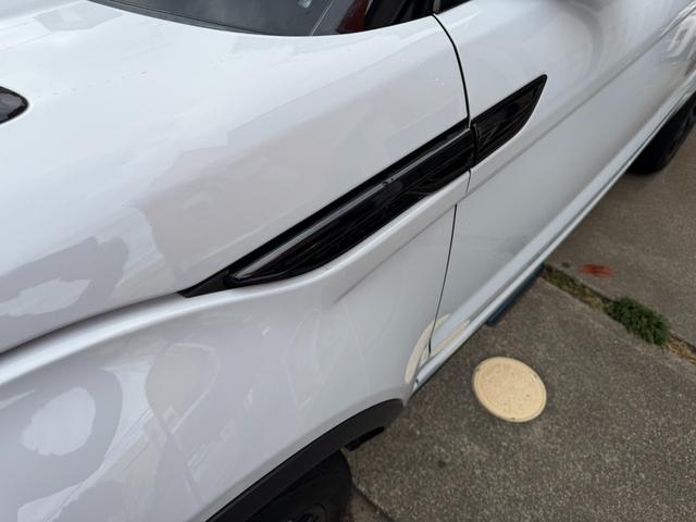 レンジローバーイヴォーク HSEダイナミックSi4 4WD 赤黒革シート 純正20AW グラファイトデザインパック・パノラミックグラスルーフ・MERIDIANサウンドシステム・360度パークアシストモニター・F席パワーシートシートヒーター・パワーテールゲート・ETC・純正ナビTV・4WD(49枚目)