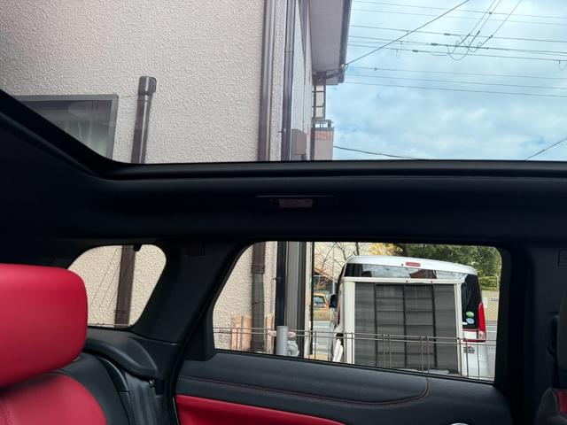 レンジローバーイヴォーク HSEダイナミックSi4 4WD 赤黒革シート 純正20AW グラファイトデザインパック・パノラミックグラスルーフ・MERIDIANサウンドシステム・360度パークアシストモニター・F席パワーシートシートヒーター・パワーテールゲート・ETC・純正ナビTV・4WD(58枚目)