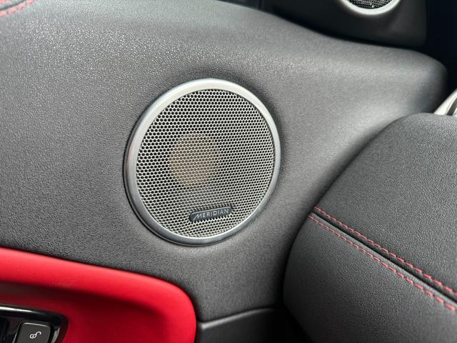 レンジローバーイヴォーク HSEダイナミックSi4 4WD 赤黒革シート 純正20AW グラファイトデザインパック・パノラミックグラスルーフ・MERIDIANサウンドシステム・360度パークアシストモニター・F席パワーシートシートヒーター・パワーテールゲート・ETC・純正ナビTV・4WD(77枚目)