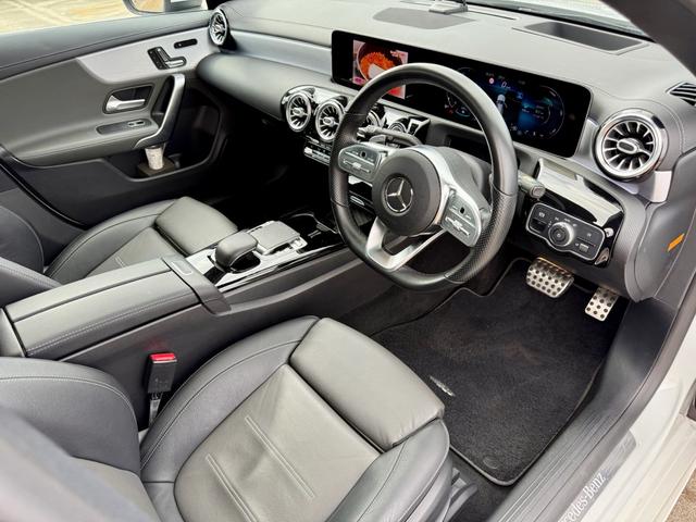 CLAクラス シューティングブレーク CLA200dシュティングブレAMGレザエクスクルP パノラマルーフ・レザーエクスクルーシブPKG・アドバンスドPKG・レーダーセフティPKG・ナビPKG・360度カメラ・シートヒーター・ETC・ヘッドアップD・20インチAW・パワーバックドア(6枚目)