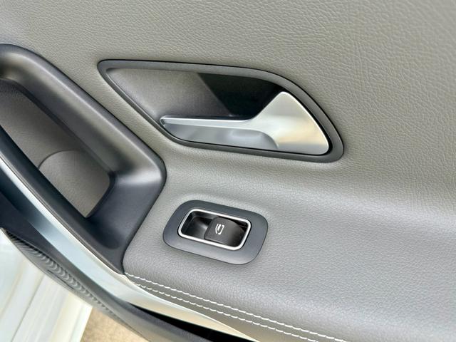 CLAクラス シューティングブレーク CLA200dシュティングブレAMGレザエクスクルP パノラマルーフ・レザーエクスクルーシブPKG・アドバンスドPKG・レーダーセフティPKG・ナビPKG・360度カメラ・シートヒーター・ETC・ヘッドアップD・20インチAW・パワーバックドア(36枚目)