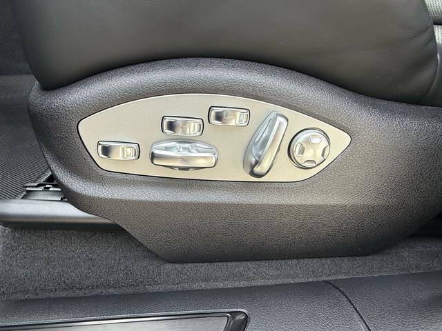 マカン マカンGTS カーボンインテリアPKG・パノラマルーフ・BOSE・PSCB・アダプティブエアサス・ハイグロスエクステリア・カーボンGTステアリング・レザー・アダプティブスポーツシートベンチレーション付き・(20枚目)