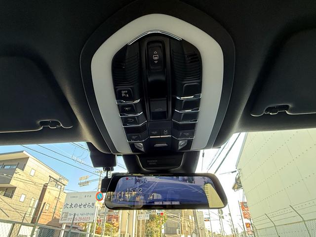 マカン マカンGTS カーボンインテリアPKG・パノラマルーフ・BOSE・PSCB・アダプティブエアサス・ハイグロスエクステリア・カーボンGTステアリング・レザー・アダプティブスポーツシートベンチレーション付き・(33枚目)