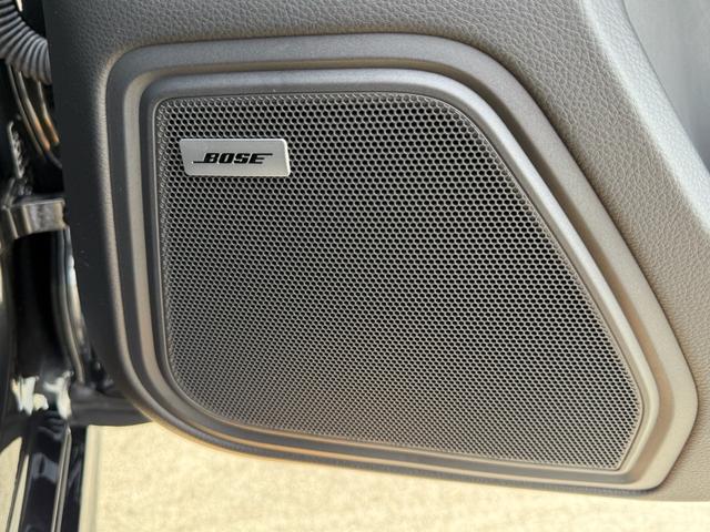 マカン マカンGTS カーボンインテリアPKG・パノラマルーフ・BOSE・PSCB・アダプティブエアサス・ハイグロスエクステリア・カーボンGTステアリング・レザー・アダプティブスポーツシートベンチレーション付き・(44枚目)