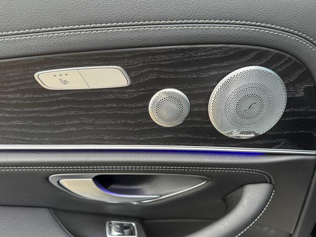 Eクラス E200 アバンギャルド スポーツ パノラマルーフ・レザーEXP・レーダーセーフティPKG・全周囲カメラ・HUD・マルチビームLED・パワーバックドア・前席パワーシート・シートヒーター・純正19AW・地デジ・Bluetooth・禁煙車(28枚目)