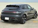 マカンGTS カーボンインテリアPKG・パノラマルーフ・BOSE・PSCB・アダプティブエアサス・ハイグロスエクステリア・カーボンGTステアリング・レザー・アダプティブスポーツシートベンチレーション付き・(9枚目)