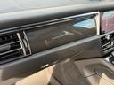 マカンGTS カーボンインテリアPKG・パノラマルーフ・BOSE・PSCB・アダプティブエアサス・ハイグロスエクステリア・カーボンGTステアリング・レザー・アダプティブスポーツシートベンチレーション付き・(29枚目)