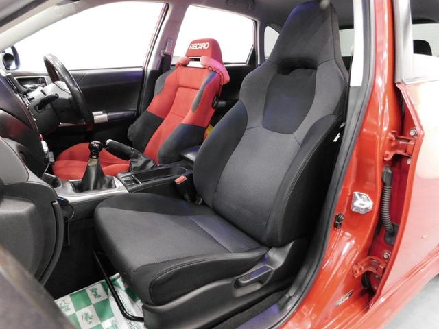 インプレッサ ２．０ＧＴ　【鑑定済認定車】５速マニュアル・ＫＯＮＩ＆ＳＴＩ足回り・ＨＫＳマフラー・レカロシート・ＳＴＩスポイラー・社外ＥＣＵチューニング・追加メーター（22枚目）