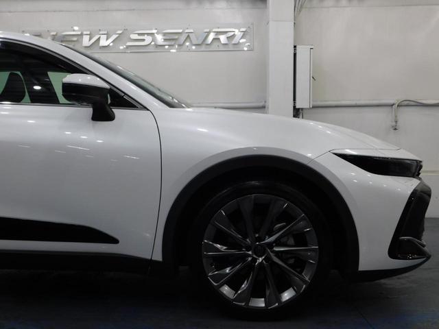 TOYOTA CROWN CROSSOVER G ADVANCED LEATHER PACKAGE