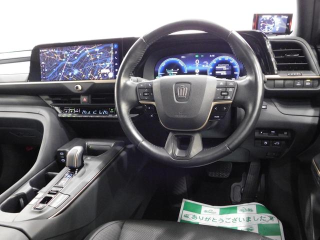 TOYOTA CROWN CROSSOVER G ADVANCED LEATHER PACKAGE