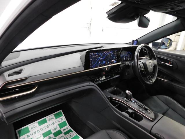 TOYOTA CROWN CROSSOVER G ADVANCED LEATHER PACKAGE