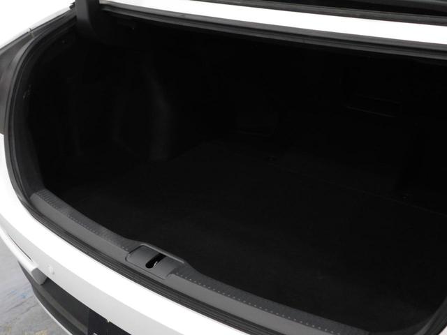 TOYOTA CROWN CROSSOVER G ADVANCED LEATHER PACKAGE