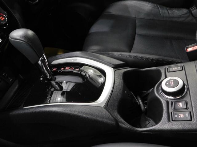 エクストレイル モード・プレミアｉ　ハイブリッド　３０周年特別仕様・鑑定済認定車・黒革シート・電動バックドア・アラウンドビューモニター・衝突軽減ブレーキ・ＬＥＤライト・クルーズコントロール（21枚目）