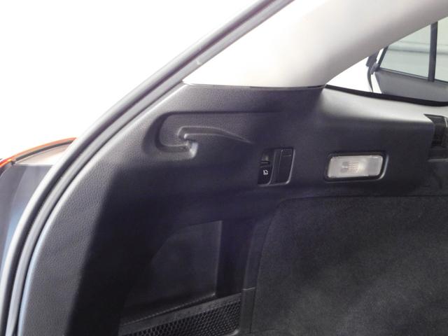 レヴォーグ 2.0GT-Sアイサイト 【グー鑑定付】【車両状態評価書】STIエアロ・社外18アルミ・SDナビTV・バックモニター(50枚目)