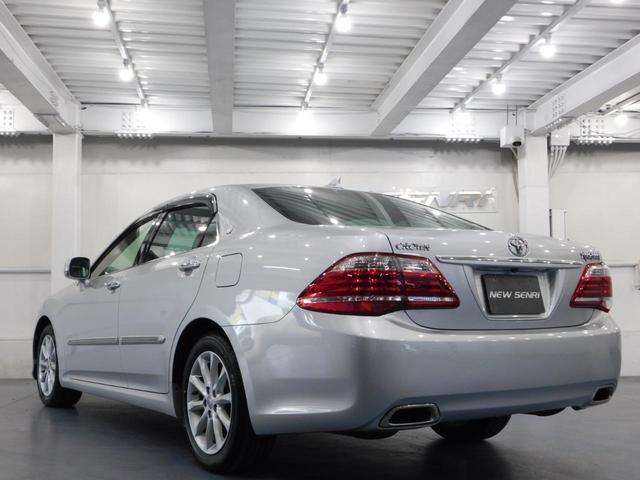 クラウン ２．５ロイヤルサルーン　アニバーサリーＥＤ　【グー鑑定付】【車両状態評価書】後期・本革シート・純正ナビＴＶ・電動シート・シートヒーター・電動ブラインド・クルーズコントロール（41枚目）