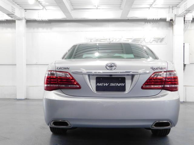 クラウン ２．５ロイヤルサルーン　アニバーサリーＥＤ　【グー鑑定付】【車両状態評価書】後期・本革シート・純正ナビＴＶ・電動シート・シートヒーター・電動ブラインド・クルーズコントロール（50枚目）