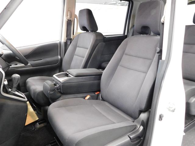 セレナ Ｘ　ＶセレクションＩＩ　【グー鑑定付】【車両状態評価書】純正８型ナビＴＶ・両側電動ドア・衝突軽減ブレーキ・車線逸脱センサー・クルーズコントロール・バックモニター・スマートキー（30枚目）