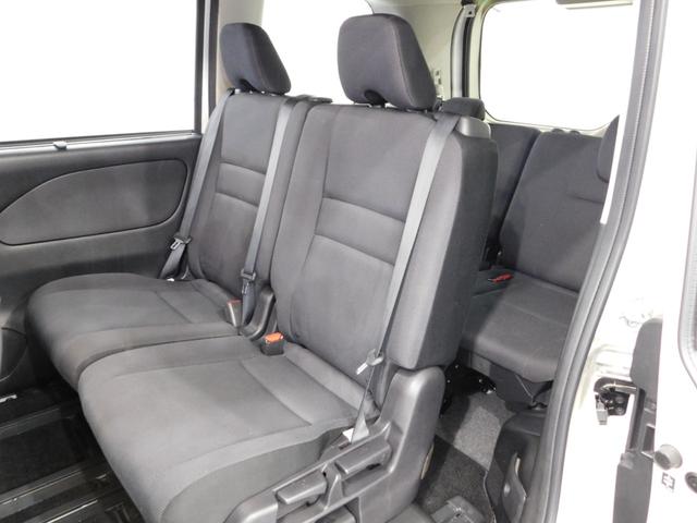 セレナ Ｘ　ＶセレクションＩＩ　【グー鑑定付】【車両状態評価書】純正８型ナビＴＶ・両側電動ドア・衝突軽減ブレーキ・車線逸脱センサー・クルーズコントロール・バックモニター・スマートキー（35枚目）