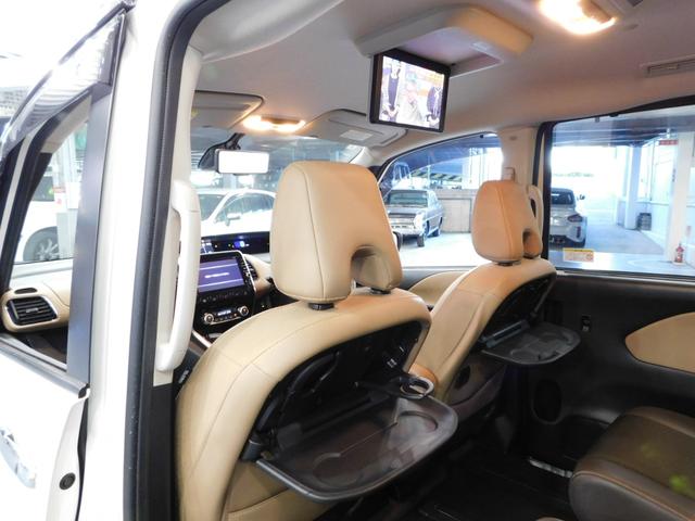セレナ e-パワー ハイウェイスターV プレミアムインテリア【鑑定済認定車】プロパイロット・純正8型ナビTV・後席天井モニター・アラウンドビューモニター・両側電動ドア(22枚目)