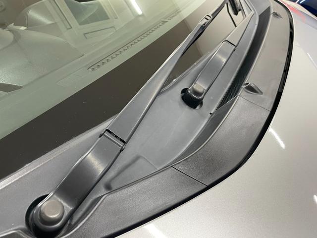 フィットハイブリッド スマートセレクション フルセグTV・HIDライト・スマートキー・ヒーテッドドアミラー・熱線入りフロントウインドウ(26枚目)