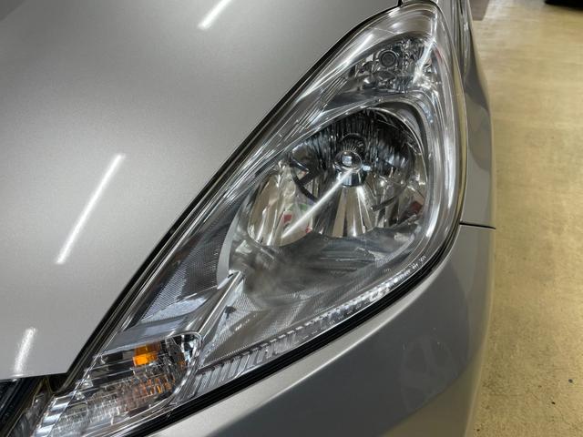 フィットハイブリッド スマートセレクション フルセグTV・HIDライト・スマートキー・ヒーテッドドアミラー・熱線入りフロントウインドウ(29枚目)