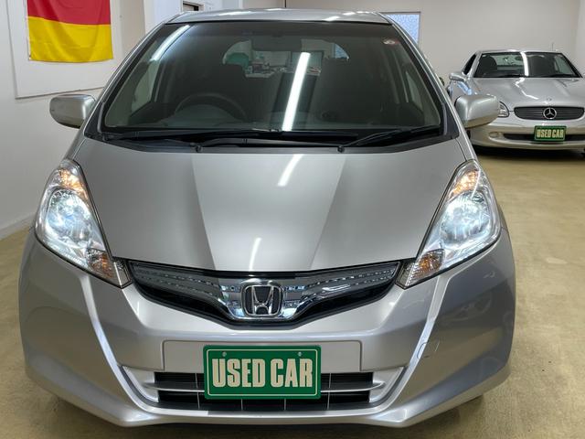 フィットハイブリッド スマートセレクション フルセグTV・HIDライト・スマートキー・ヒーテッドドアミラー・熱線入りフロントウインドウ(33枚目)