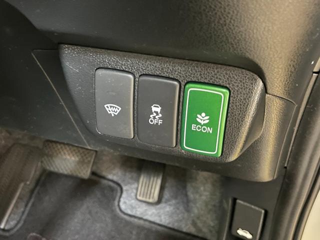 フィットハイブリッド スマートセレクション フルセグTV・HIDライト・スマートキー・ヒーテッドドアミラー・熱線入りフロントウインドウ(56枚目)