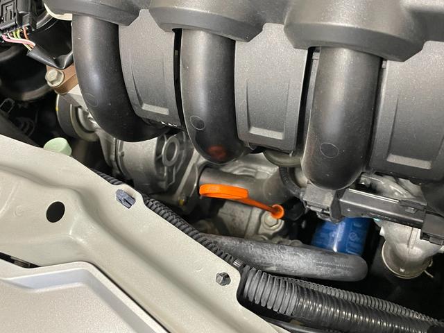 フィットハイブリッド スマートセレクション フルセグTV・HIDライト・スマートキー・ヒーテッドドアミラー・熱線入りフロントウインドウ(64枚目)