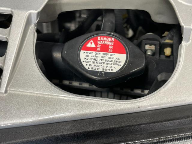 フィットハイブリッド スマートセレクション フルセグTV・HIDライト・スマートキー・ヒーテッドドアミラー・熱線入りフロントウインドウ(65枚目)