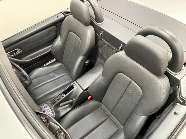 SLK SLK230コンプレッサー 449後期型・ルーフ作動OK・ドラッグリンク交換渡・スペアキー有・タイヤご相談(19枚目)