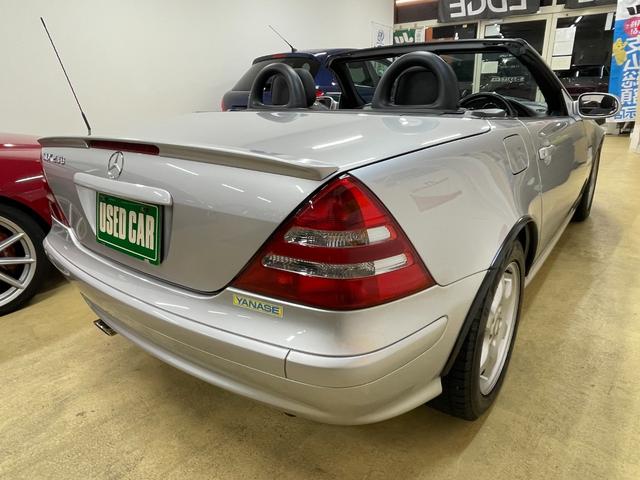 SLK SLK230コンプレッサー 449後期型・ルーフ作動OK・ドラッグリンク交換渡・スペアキー有・タイヤご相談(21枚目)