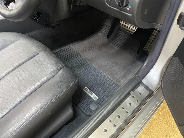 SLK SLK230コンプレッサー 449後期型・ルーフ作動OK・ドラッグリンク交換渡・スペアキー有・タイヤご相談(23枚目)