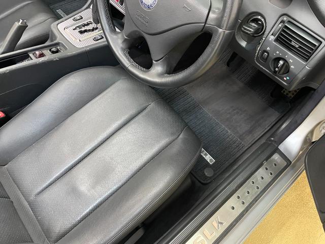 SLK SLK230コンプレッサー 449後期型・ルーフ作動OK・ドラッグリンク交換渡・スペアキー有・タイヤご相談(24枚目)