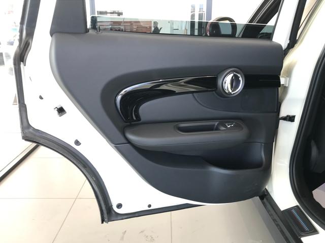 ジョンクーパーワークス クラブマン ダイナミカレザーシート 306馬力 ボンネットストライプ アクティブクルーズコントロール ヘッドアップディスプレイ HDDナビ バックモニター スマートキー ミラー内臓ETC 禁煙車(57枚目)