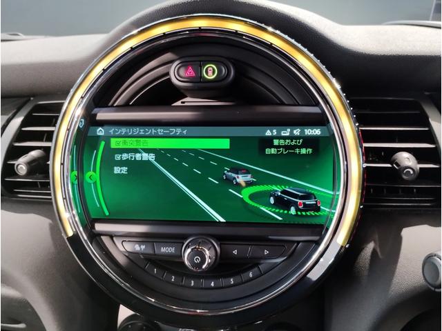 ジョンクーパーワークス HDDナビ ダイナミカレザーシート トラックスタイル エキサイトメントパッケージ シートヒーター バックカメラ アクティブクルーズコントロール ヘッドアップディスプレイ LEDヘッドライト ETC(35枚目)