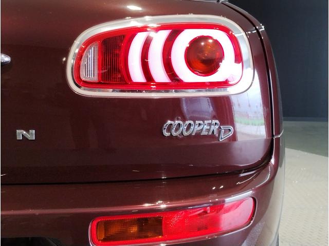 MINI クーパーD クラブマン ペッパーPKG レザーシート HDDナビ クルーズコントロール Bluetooth LEDライト 電動シート シートヒーター スマートキー オートワイパー オートライト(66枚目)