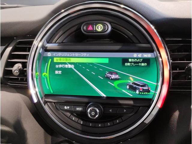 ＭＩＮＩ クーパー　ピカデリーエディション　スターライトブルー　特別仕様車　ピカデリーエディション　　レザレットシート　シートヒーター　ホワイトルーフ　純正ＨＤＤナビ　リヤビューカメラ　アームレスト　コンフォートアクセス　１５ＡＷ（24枚目）