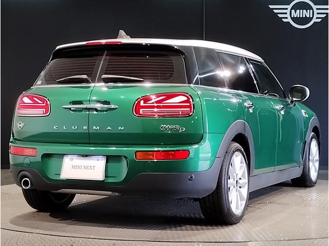 ＭＩＮＩ クーパーＤ　クラブマン　クラシック・トリム　チェスタレザーシート　クラシックトリム　レザーパッケージ　アクティブクルーズコントロール　クルーズコントロール　シートヒーター　ＬＥＤヘッドライト　１７インチアルミホイール　ＨＤＤナビゲーション（8枚目）