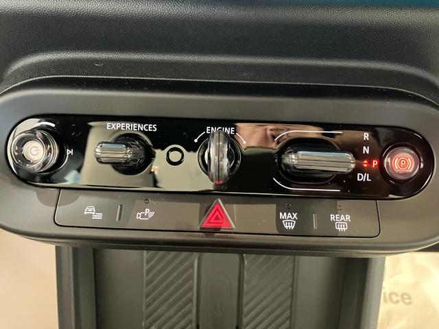 ＭＩＮＩ クーパーＣ　フェイバリット・トリム　弊社デモカー　白革　ＨＤＤナビゲーション　ＬＥＤヘッドライト　バックカメラ　アクティブクルーズコントロール　ＥＴＣ　２年保証　最長４年保証（20枚目）